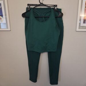 Beyond Yoga Dark Green Tank and Leggings Set